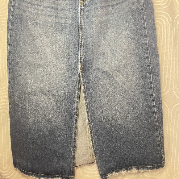 Universal Thread Goods co. denim midi skirt - Picture 4 of 4